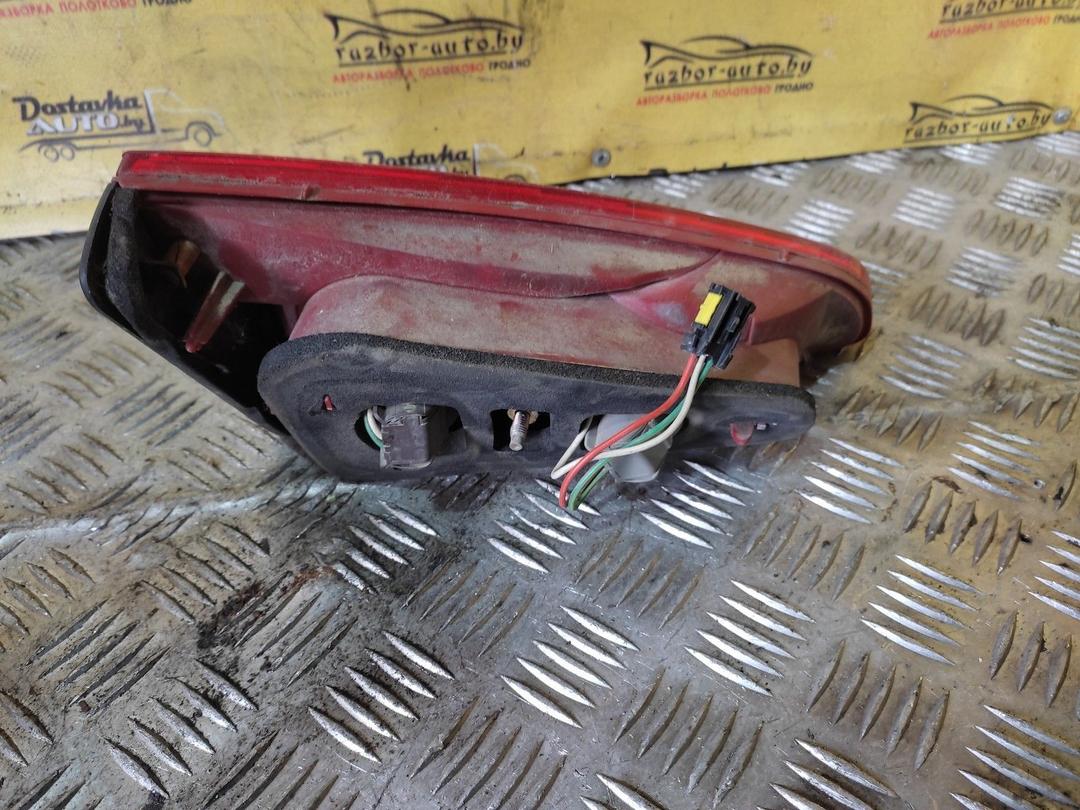 Фонарь крышки багажника левый RZ81CQ Peugeot 607 - Фото 2