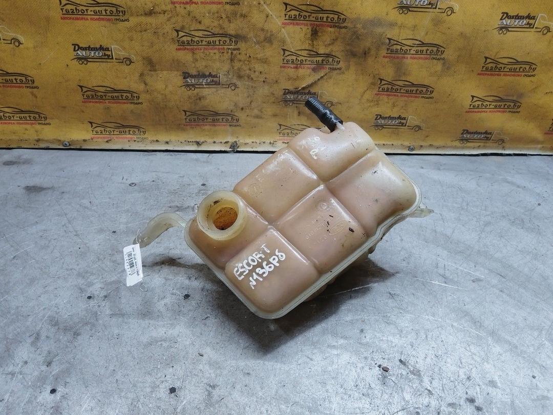Бачок расширительный R0CW09 Ford Escort
