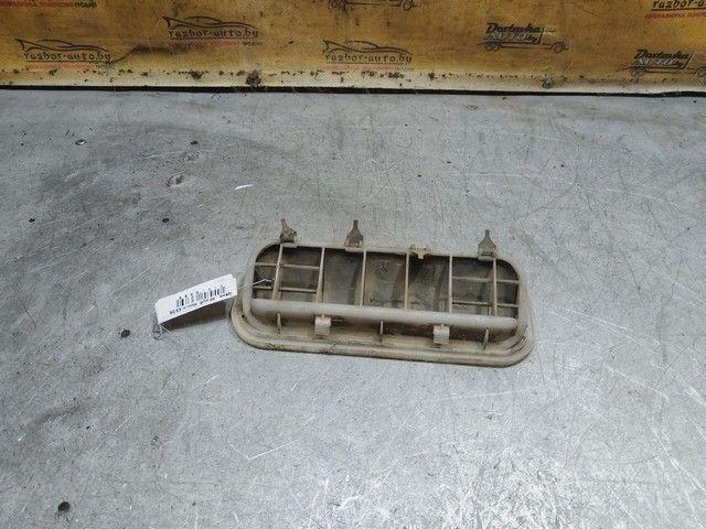 Решетка вентиляции кузова 9IIUB7 Toyota Avensis купить с доставкой