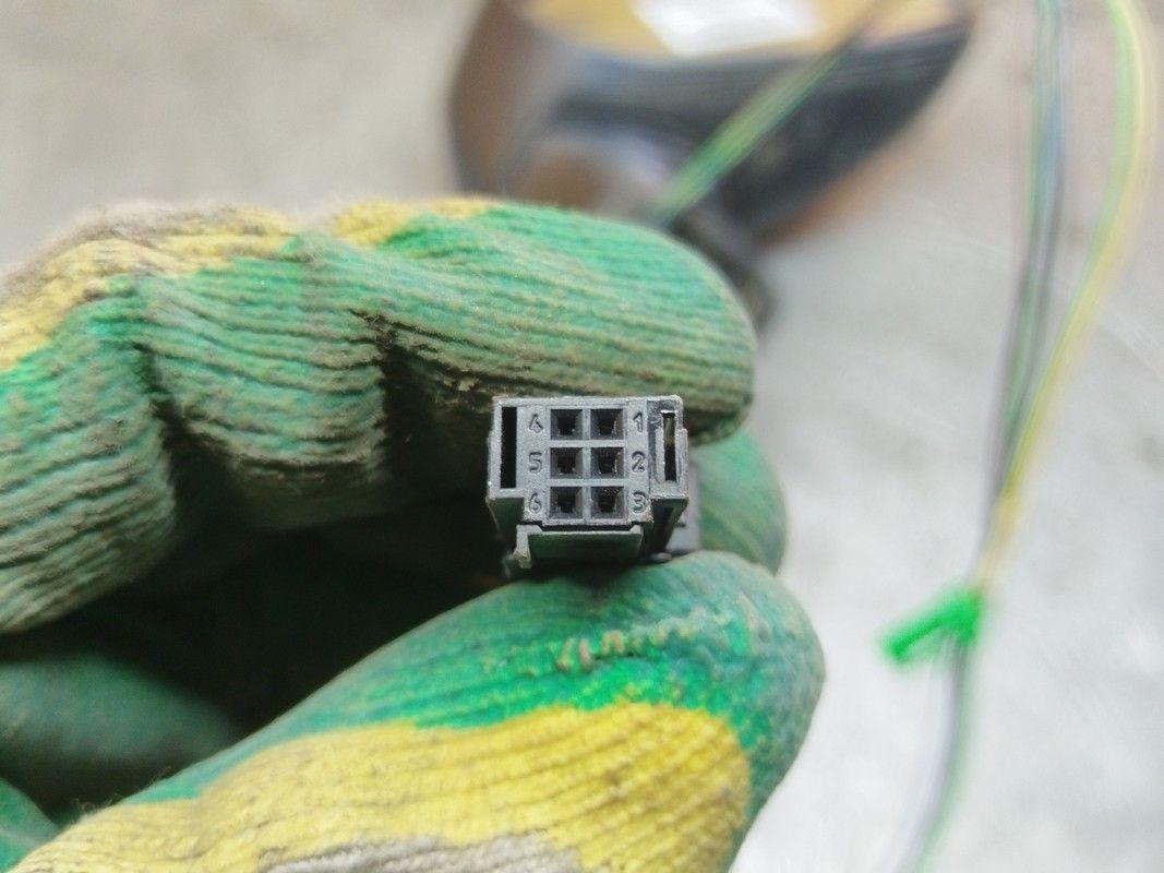 Зеркало наружное правое EG6RUZ Citroen C4 купить в магазине запчастей бу