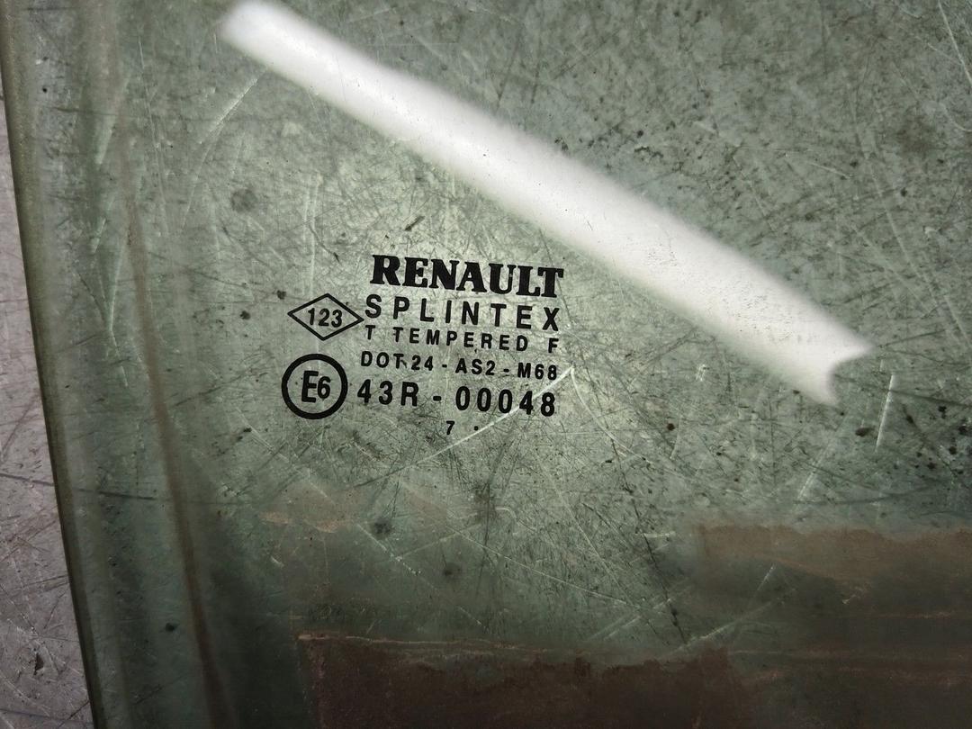 Стекло двери передней правой OO6OYU Renault Scenic купить
