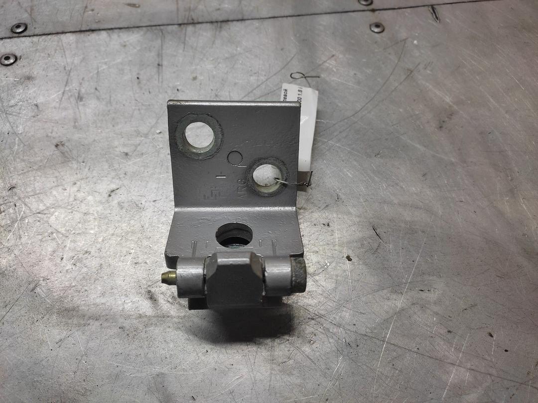 Петля двери задней левой WTXA5H Citroen Xsara Picasso