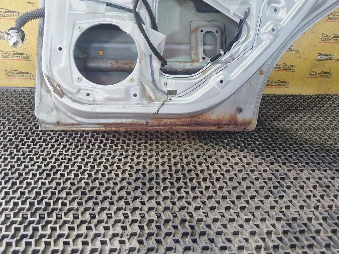 Дверь задняя правая WQE3AS Hyundai Getz undefined