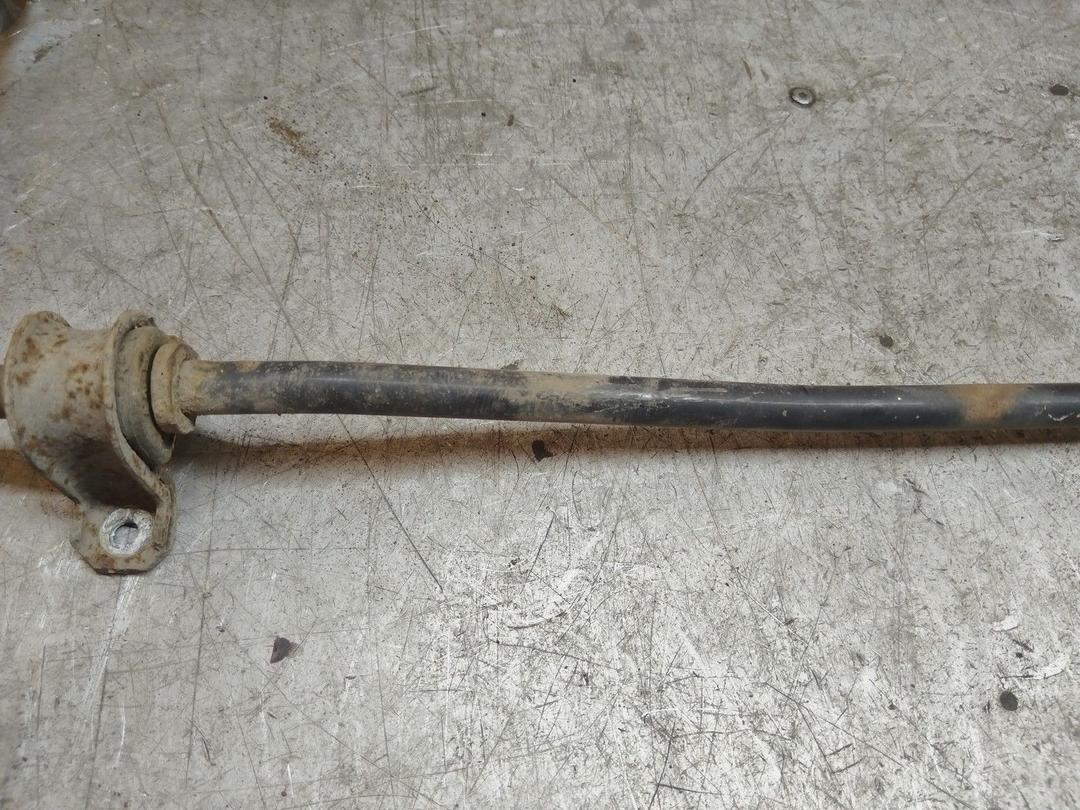 Стабилизатор подвески (поперечной устойчивости) задний 35V10B Alfa Romeo 147 купить на авторазборке