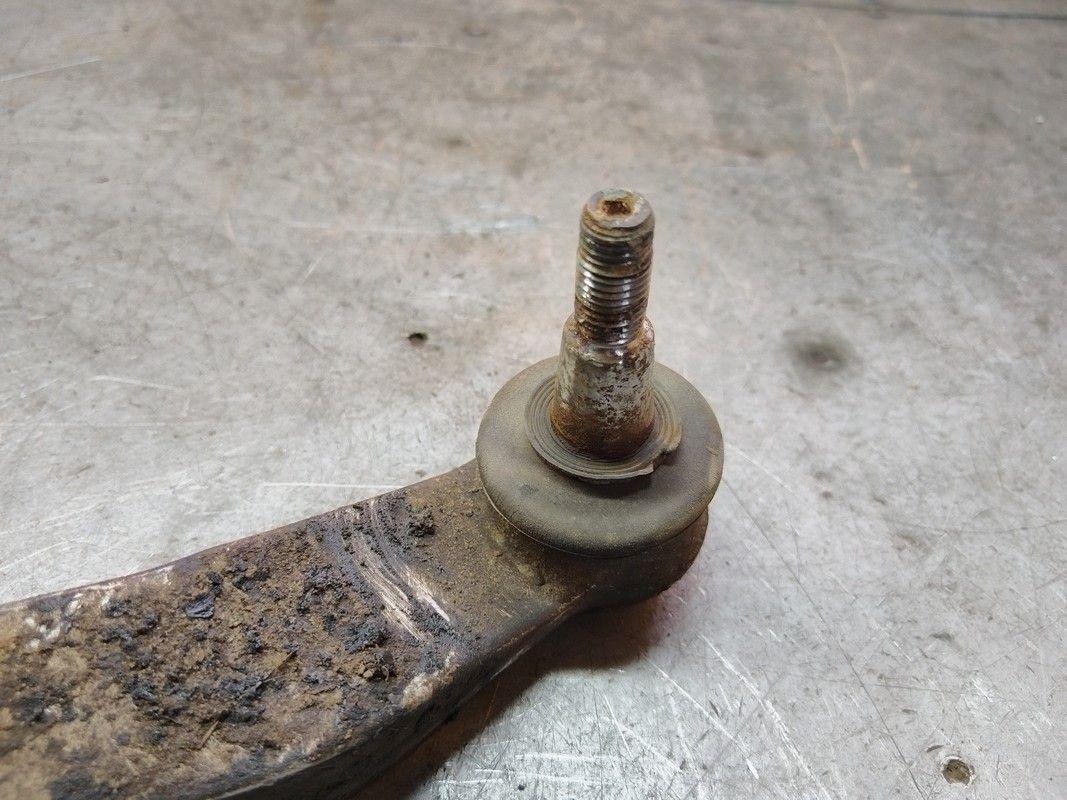 Рычаг передний левый JHCBHT Volkswagen Passat купить с доставкой. Огромный выбор запчастей и марок авто. У нас есть практически все.