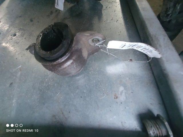 Крепление втулки стабилизатора FK83W0 Volkswagen Passat купить