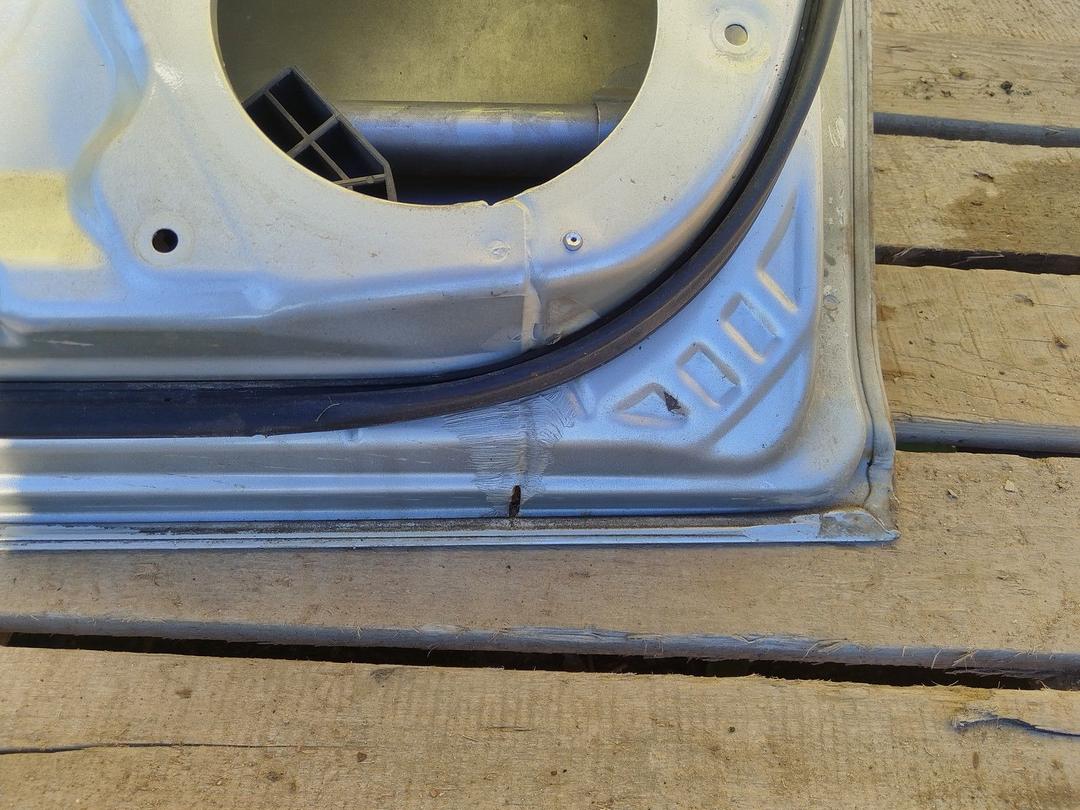 Дверь передняя левая GGM91M Toyota Avensis undefined