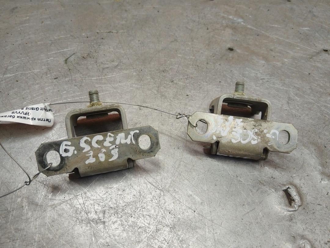 Петля крышки багажника GFVYV8 Renault Grand Scenic купить