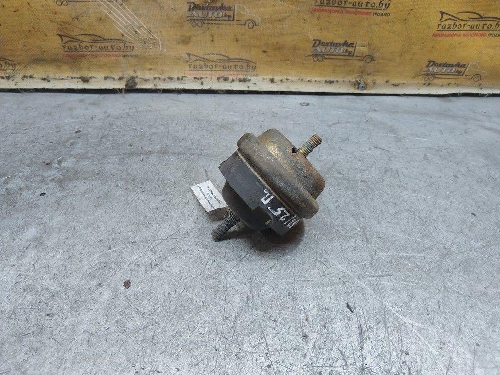 Подушка крепления двигателя W8TCOO Peugeot 406 - Фото 2