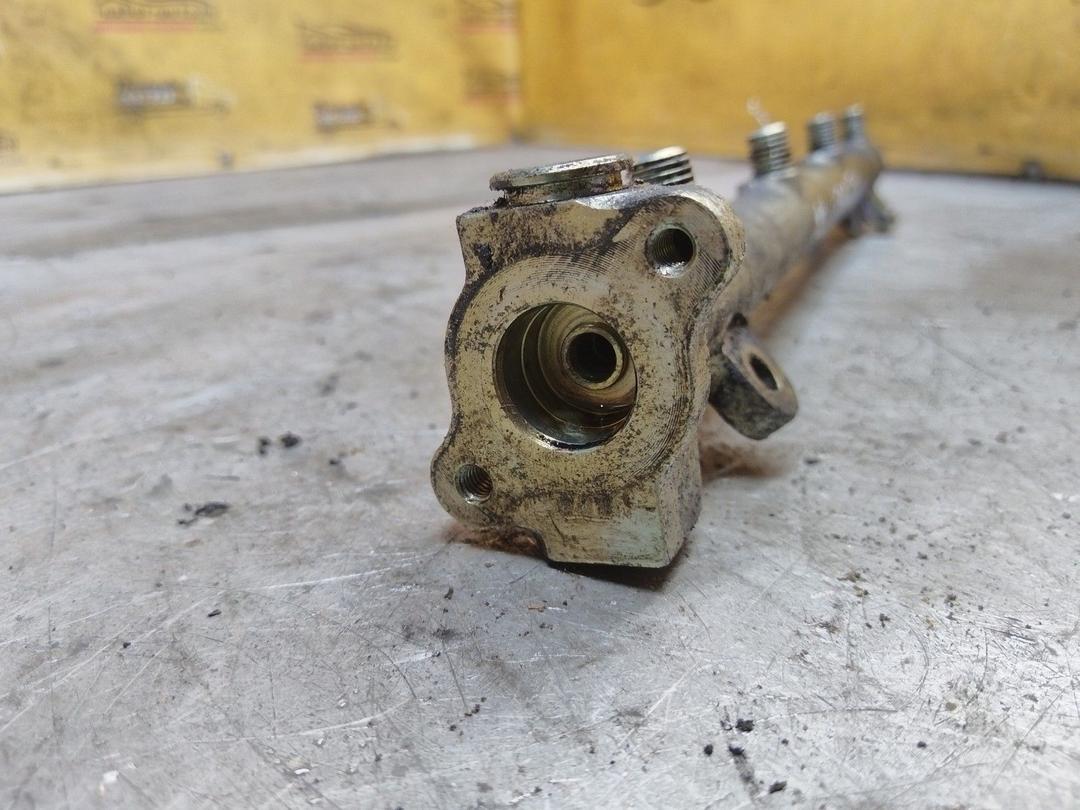 Топливная рампа VUPU22 Mercedes Sprinter - Фото 4