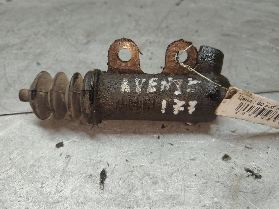 Цилиндр сцепления рабочий TF5G0I Toyota Avensis купить в магазине запчастей бу