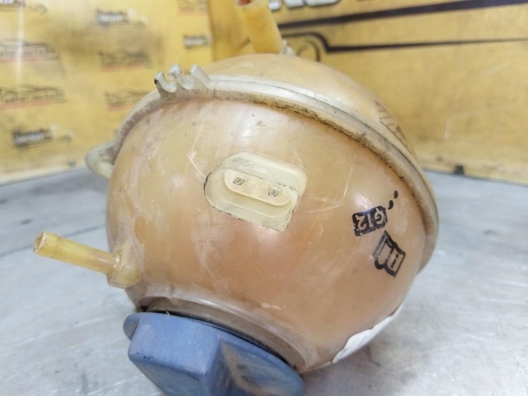 Бачок расширительный Z99R9B Volkswagen Golf купить