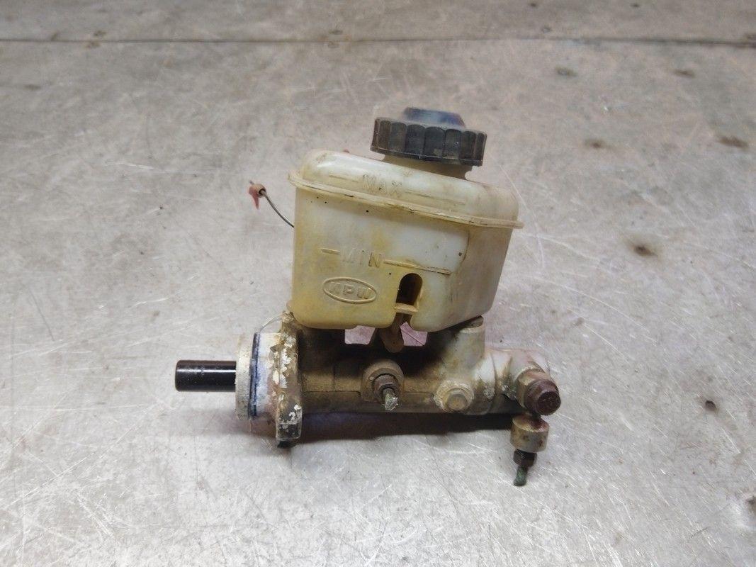 Цилиндр тормозной главный UK1BO7 Kia Shuma - Фото 1