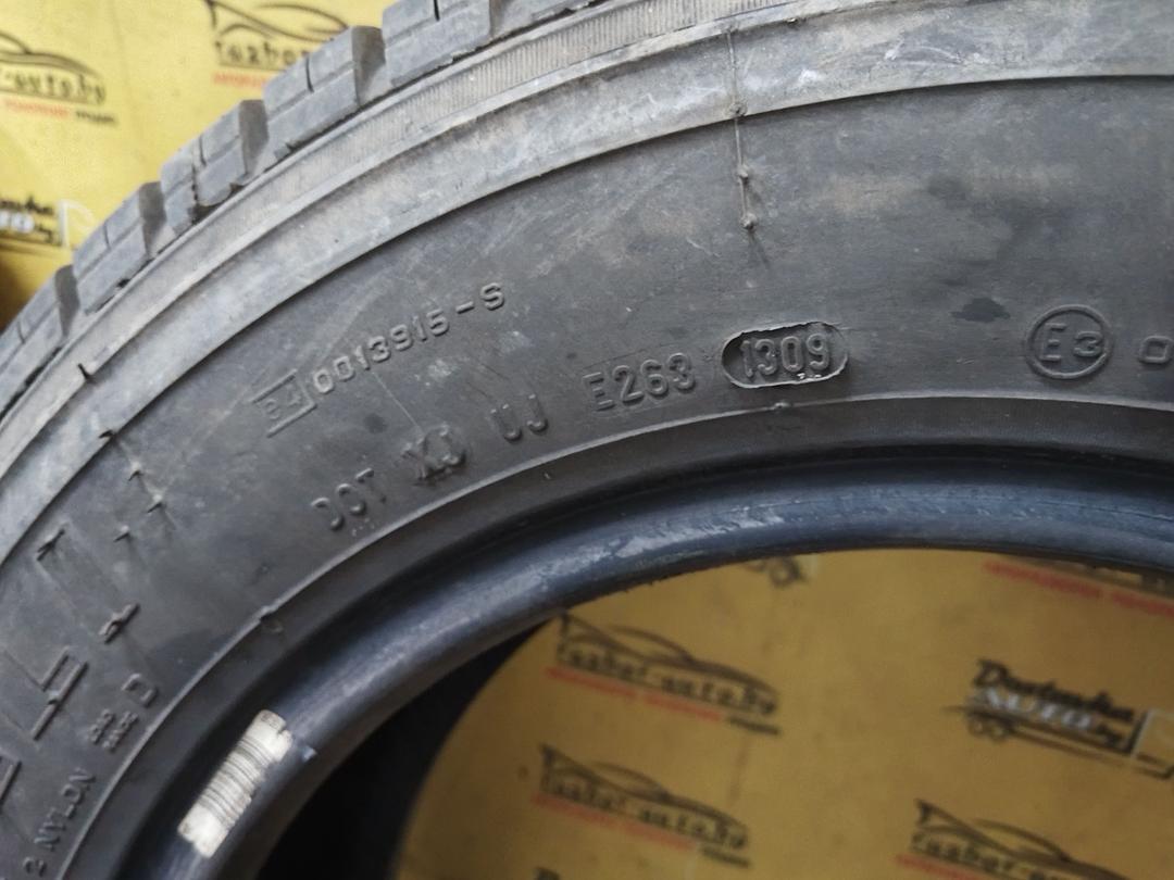 Шина Pirelli 195/70 R15C JNJN7Z (комплект) JNJN7Z JNJN7Z Pirelli undefined