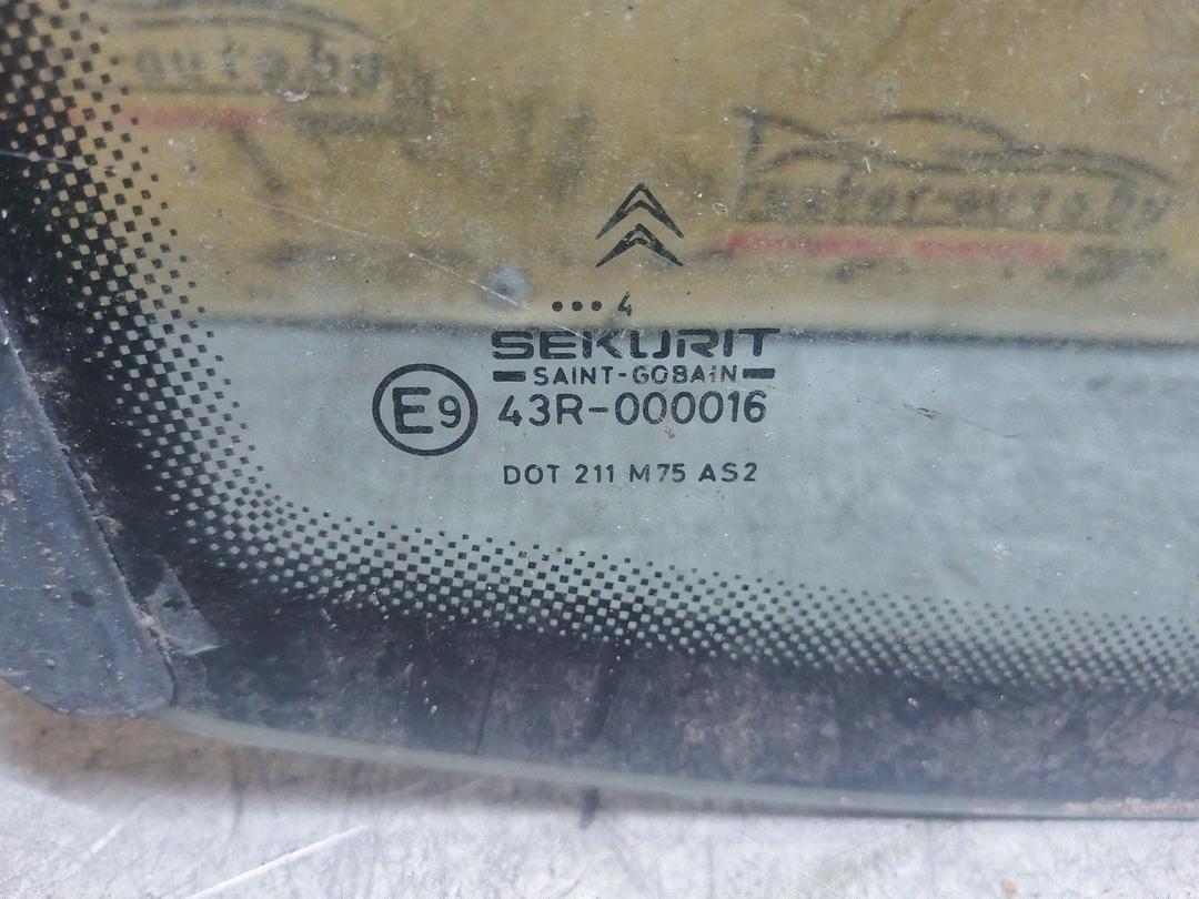 Стекло кузовное боковое левое M4Q4F5 Citroen ZX купить