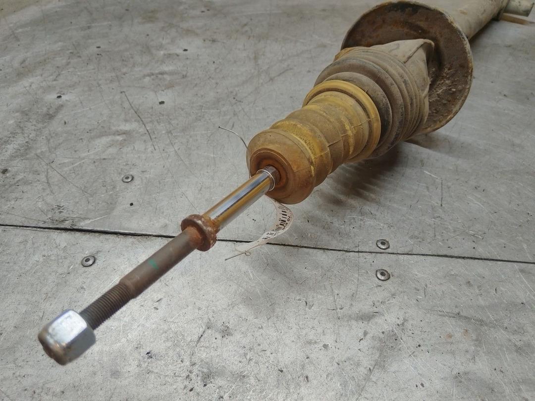 Амортизатор задний правый 48TR65 Audi A4 - Фото 2