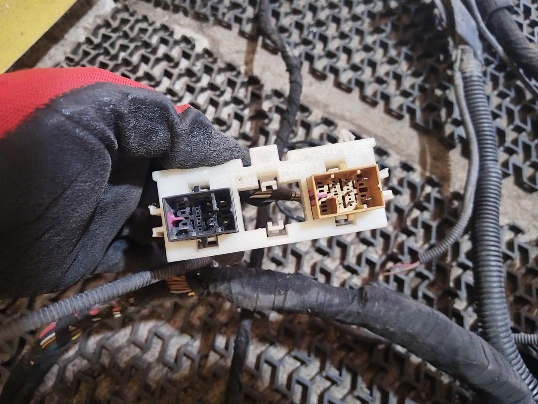 Проводка двигателя A67ITL Volkswagen Golf undefined