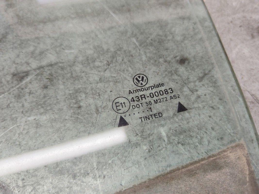 Стекло двери задней левой I363WI Volkswagen Golf купить