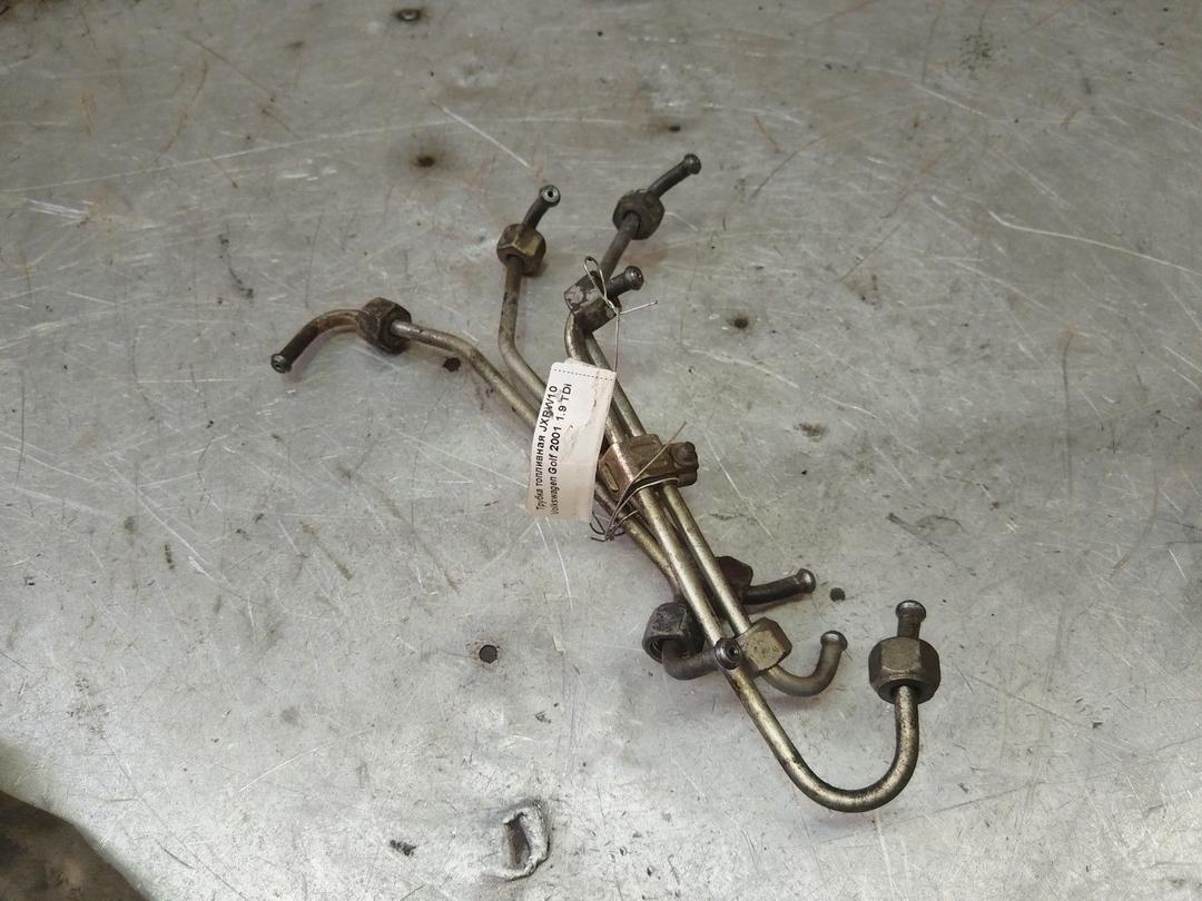 Трубка топливная JXRW10 Volkswagen Golf