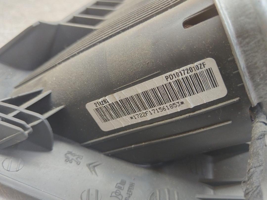 Подушка безопасности пассажира 1U9KT2 Citroen C5 - Фото 5