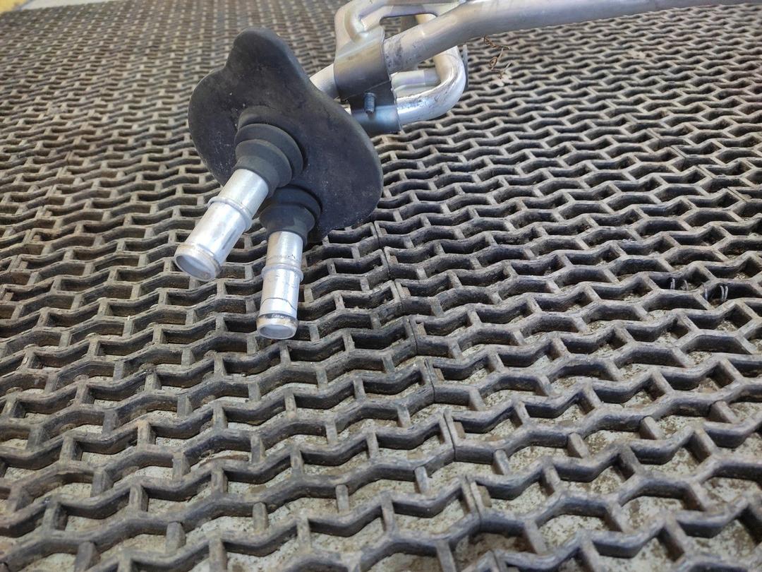 Трубка кондиционера K9M7S5 Audi A6 купить в магазине запчастей бу