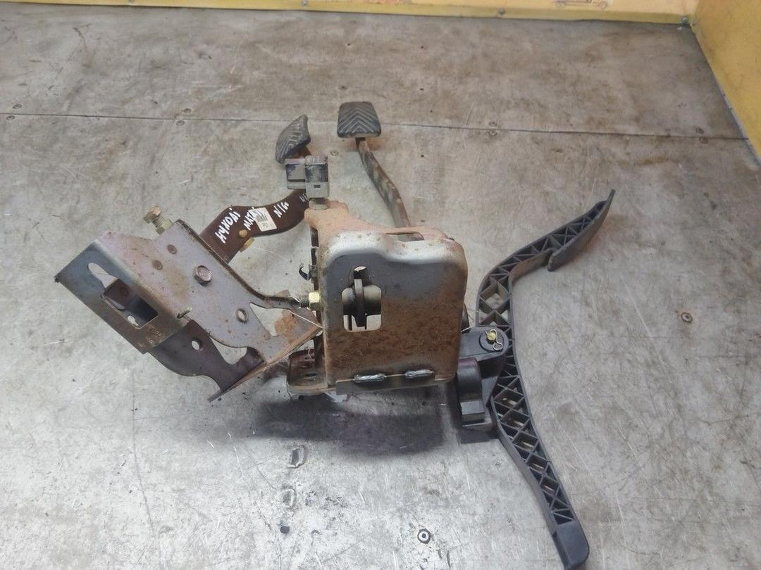 Узел педальный (блок педалей) 9JLR5R Hyundai Matrix - Фото 2