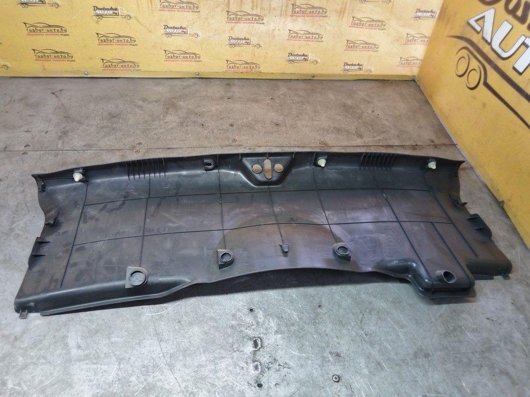 Пластик багажика 0O2P1J Honda Accord купить с доставкой