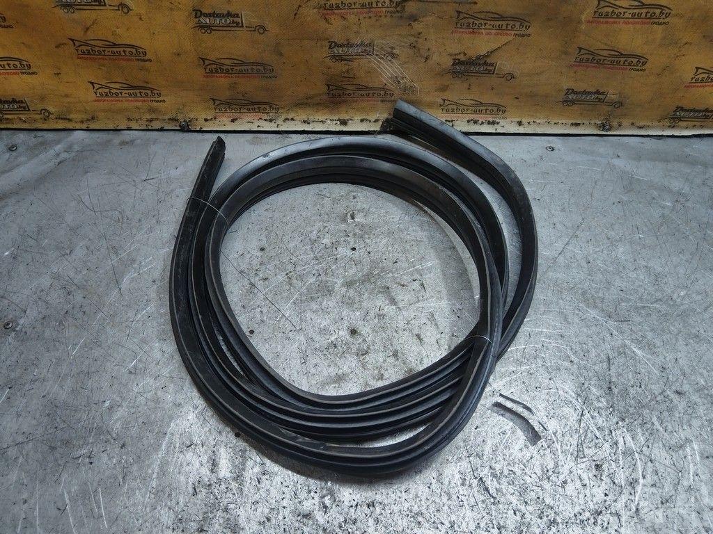 Уплотнитель двери передней правой XSHAG1 Ford Mondeo - Фото 3