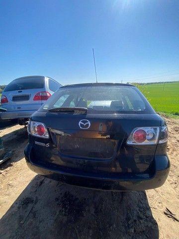 Фонарь крышки багажника правый 42FGIP Mazda 6