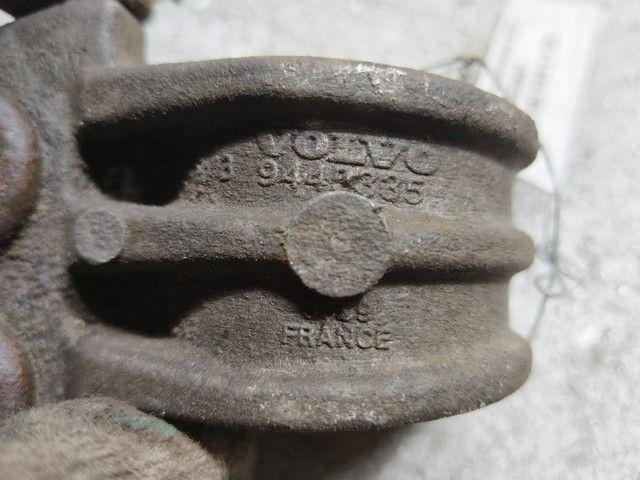 Подушка крепления КПП 5DGBS7 Volvo S60 купить на авторазборке