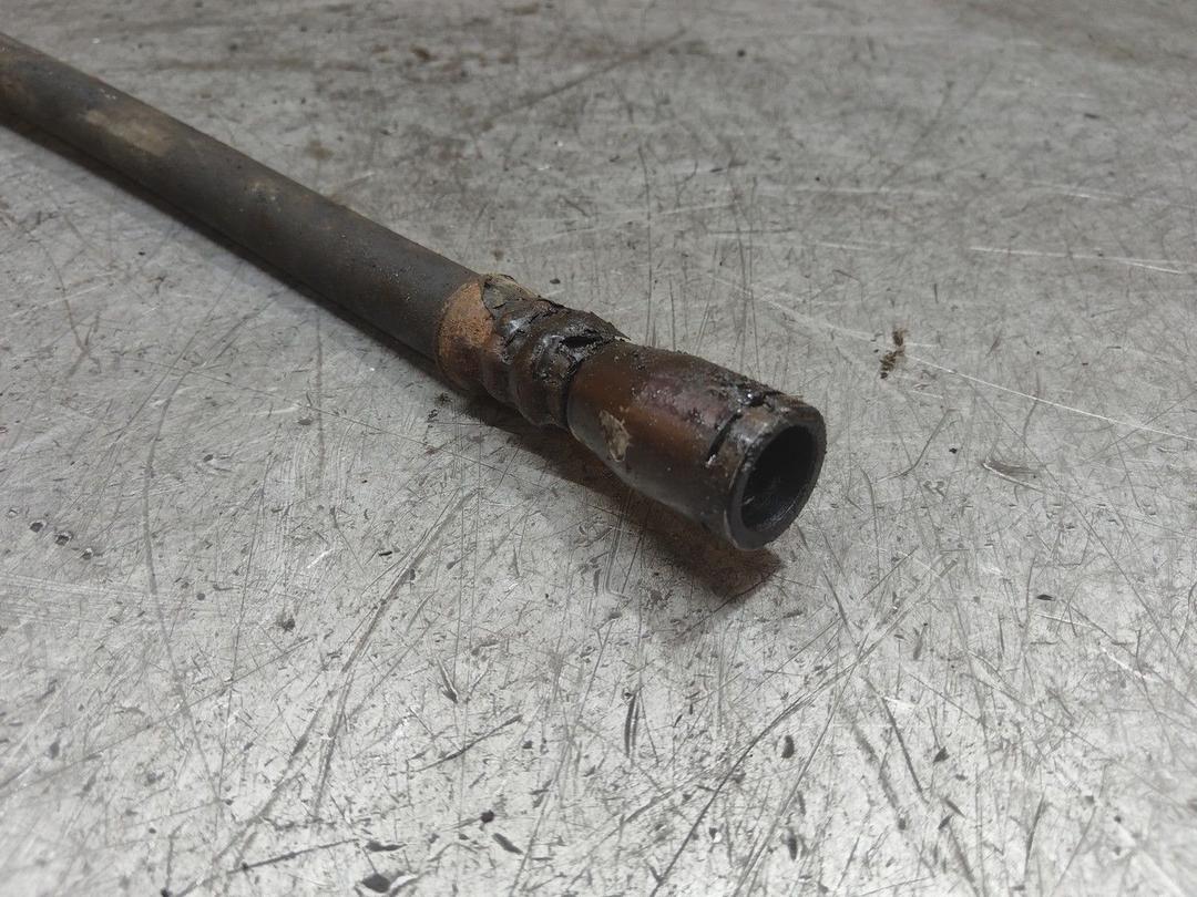 Трубка масляного радиатора 3M2MI9 Opel Astra - Фото 4