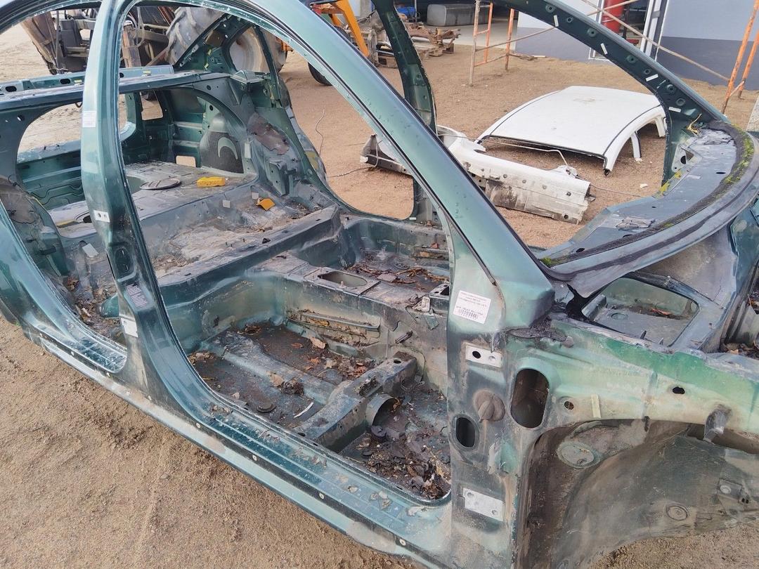 Стойка кузовная передняя правая DK73JH Volkswagen Passat купить