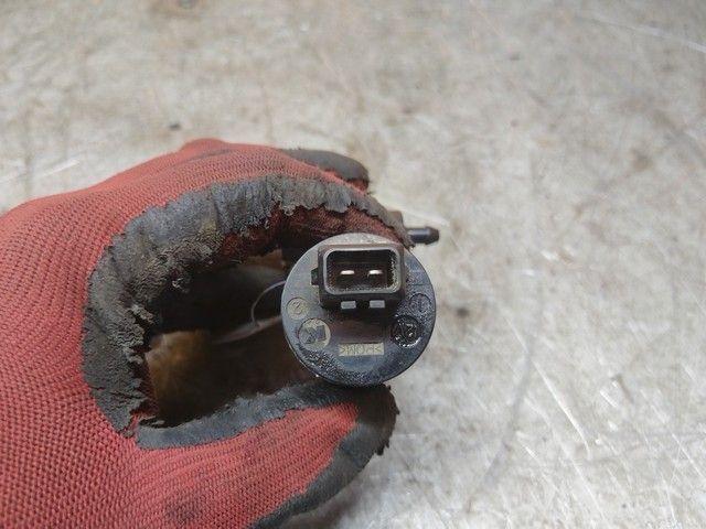 Насос (моторчик) омывателя стекла 1RVHQR Nissan Note - Фото 3