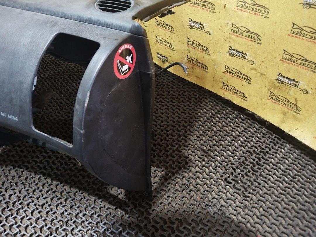 Панель передняя салона (торпедо) 818HE8 Hyundai Matrix купить с доставкой