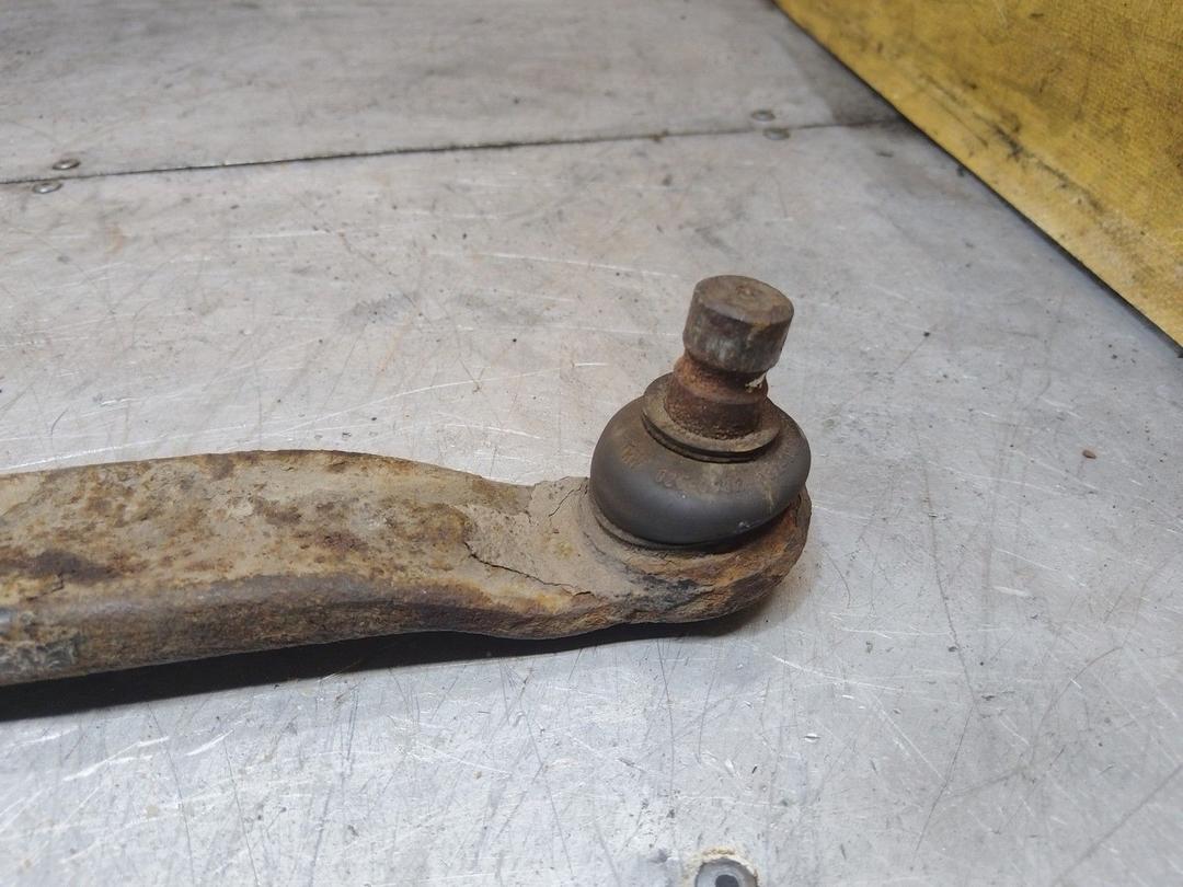 Рычаг передний правый P5C6VC Citroen Xsara Picasso - Фото 3