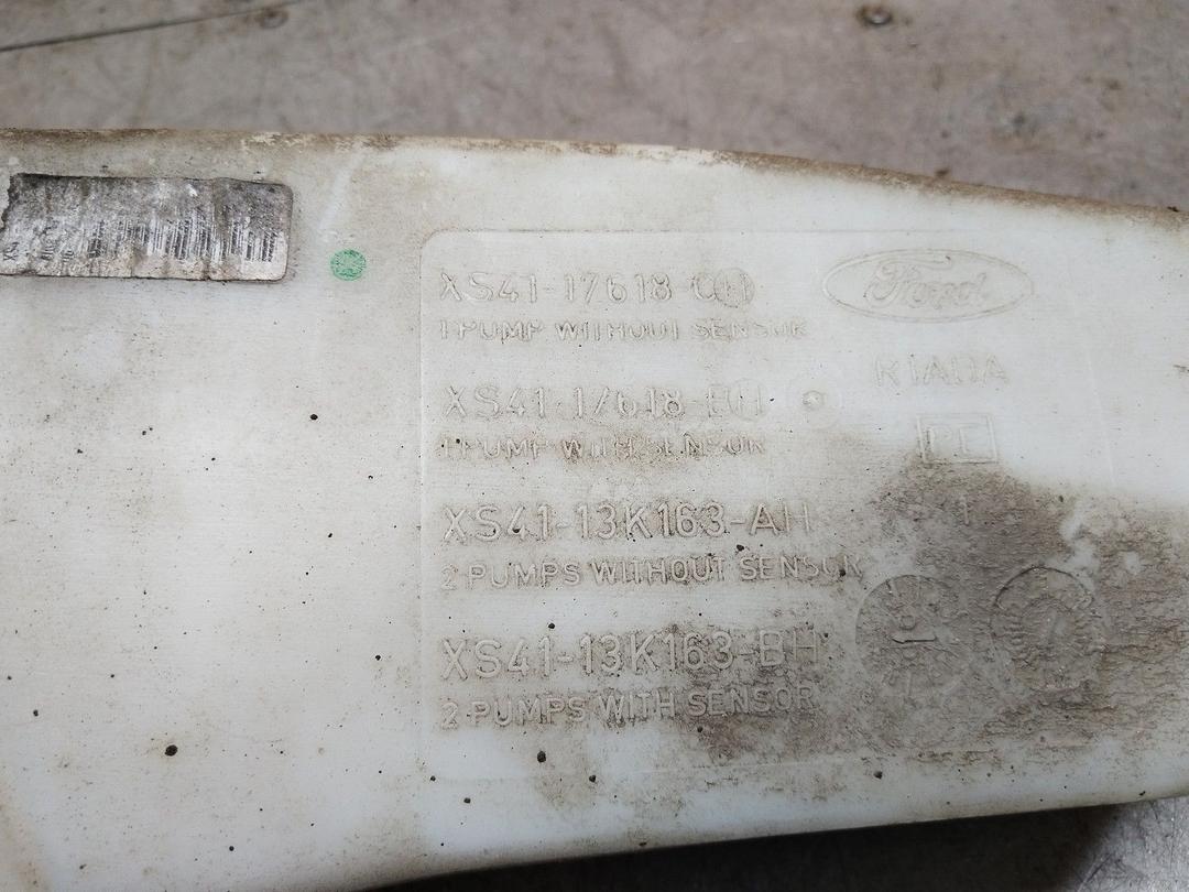 Бачок омывателя 0B2ALO Ford Focus купить на авторазборке