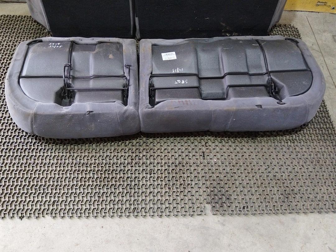 Салон (комплект сидений) G5UH6Q Seat Toledo undefined