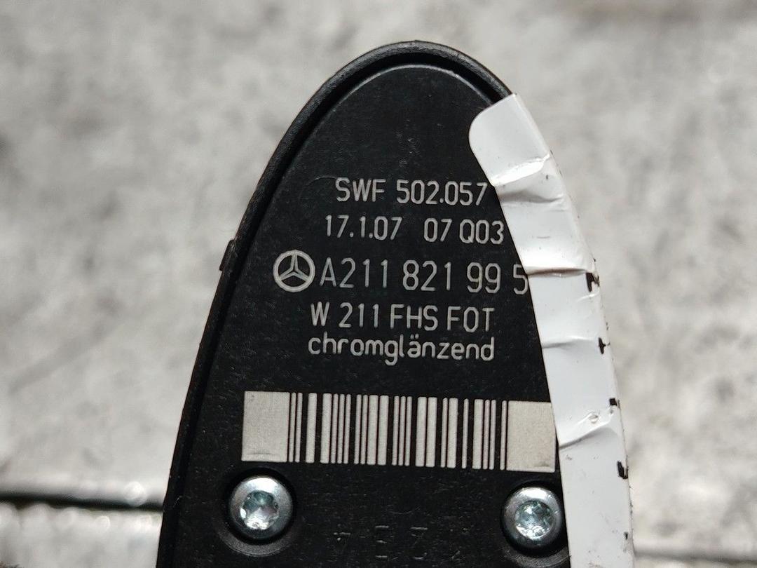 Кнопка стеклоподъемника заднего левого H7NNJ3 Mercedes E W211 - Фото 5