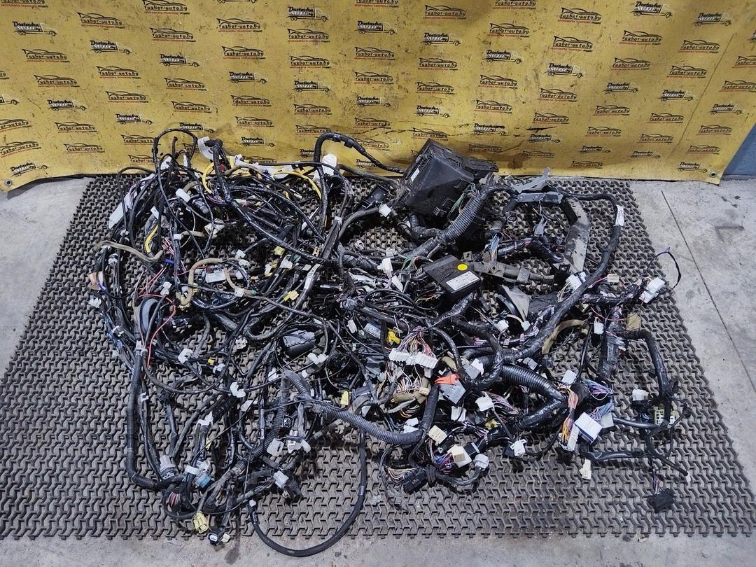 Проводка X2MN11 Mitsubishi Grandis купить