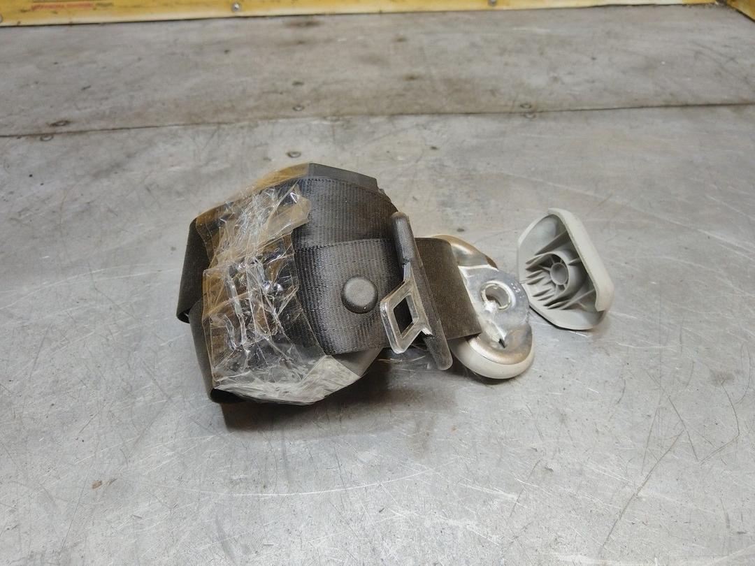 Ремень безопасности задний правый WQ6ST9 Volkswagen Polo купить