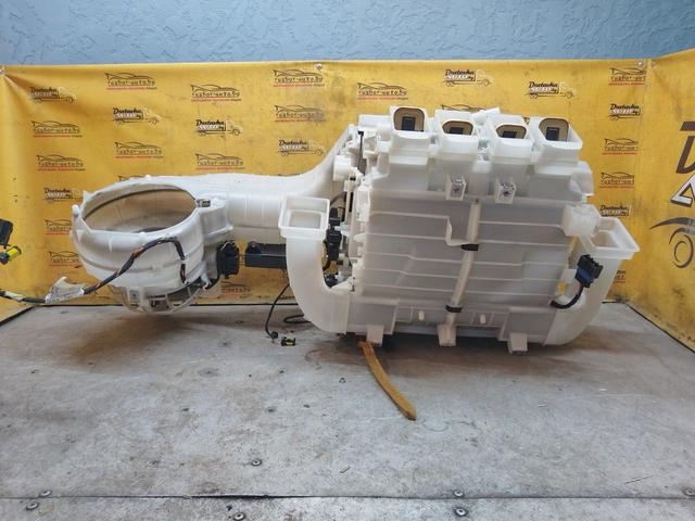 Корпус отопителя (печки) UP54WQ Citroen C4 Grand Picasso купить с доставкой