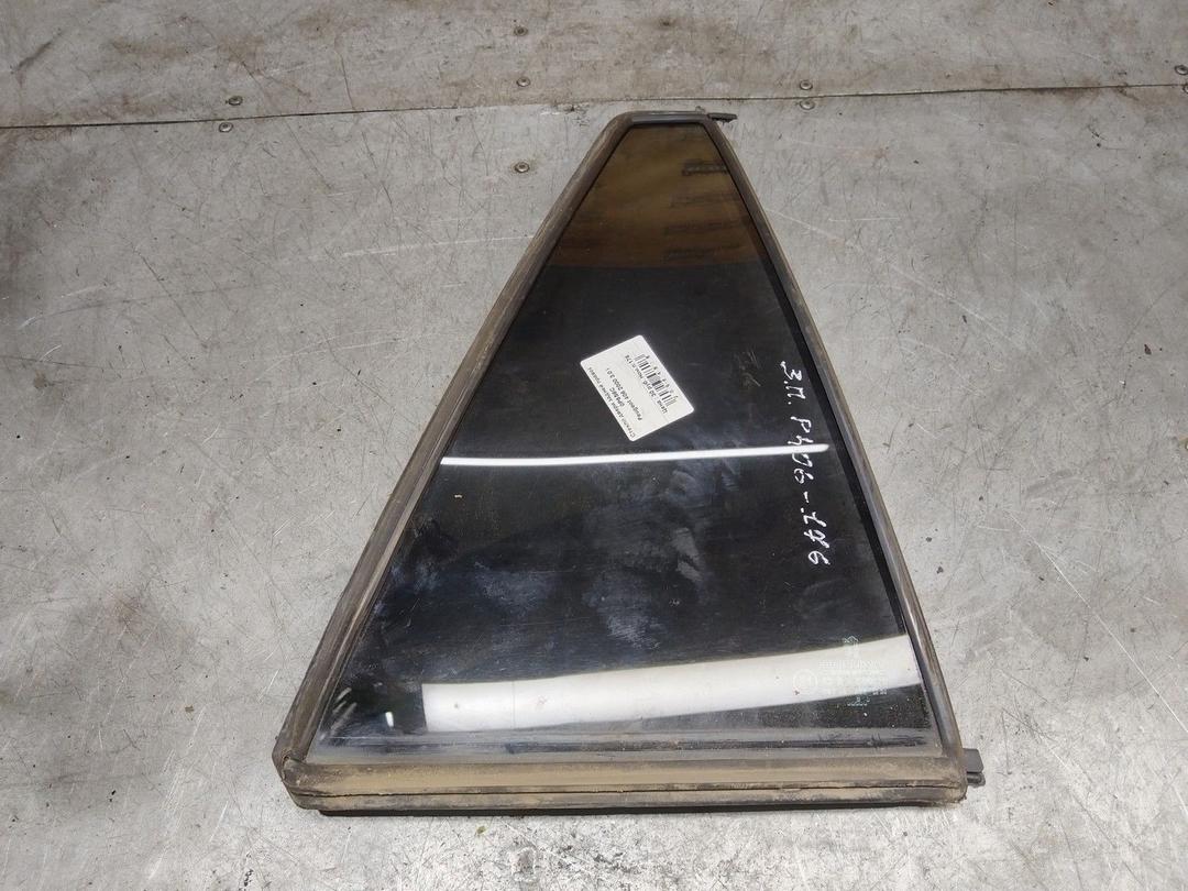 Стекло двери задней правой 0P6S6C Peugeot 406