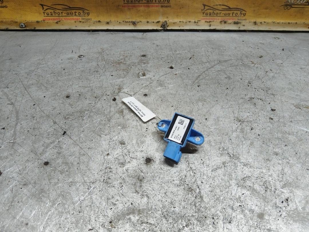 Датчик удара ZA7AC9 Volvo XC70