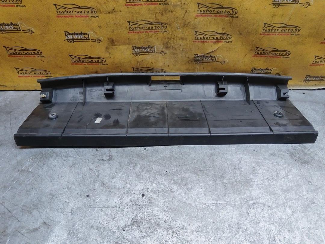 Накладка замка багажника KU2OC1 Seat Toledo купить на авторазборке