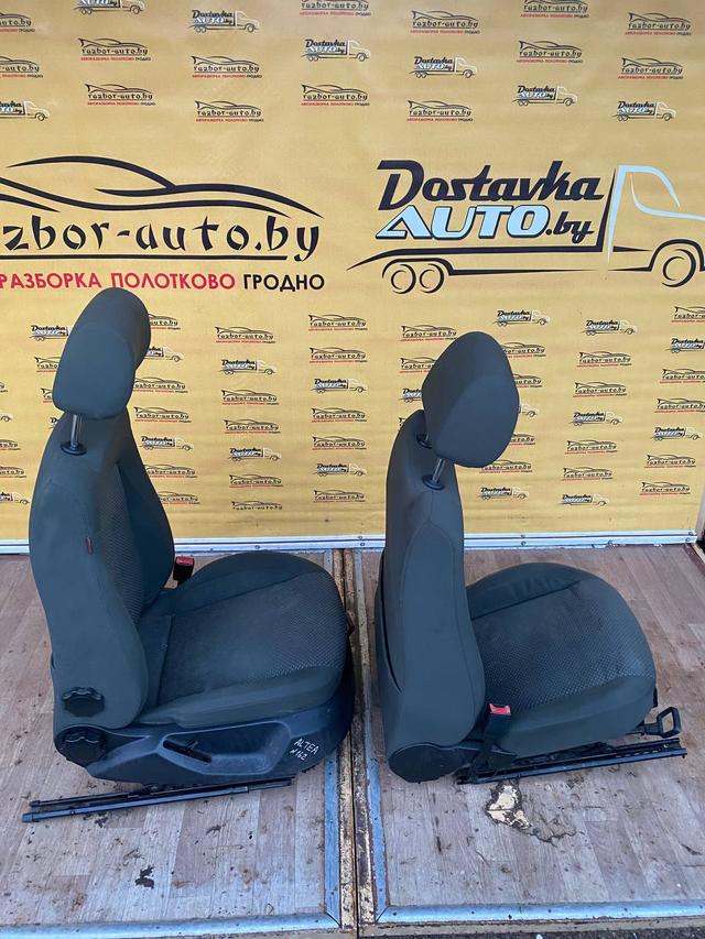 Салон (комплект сидений) JQ5P97 Seat Altea купить