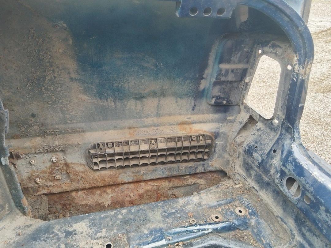 Крыло заднее правое P94NL0 Audi 100 купить с доставкой. Огромный выбор запчастей и марок авто. У нас есть практически все.