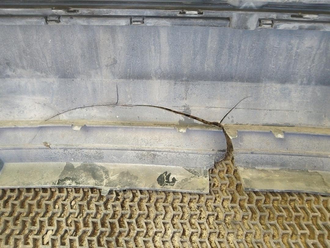 Бампер задний R6T3W2 Volvo V40 - Фото 12