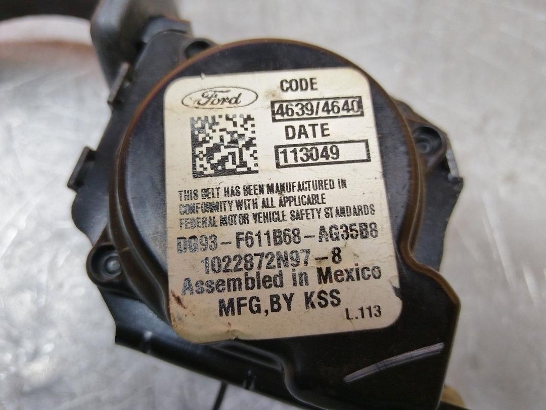 Ремень безопасности задний правый NYFVR9 Ford Fusion купить в магазине запчастей бу