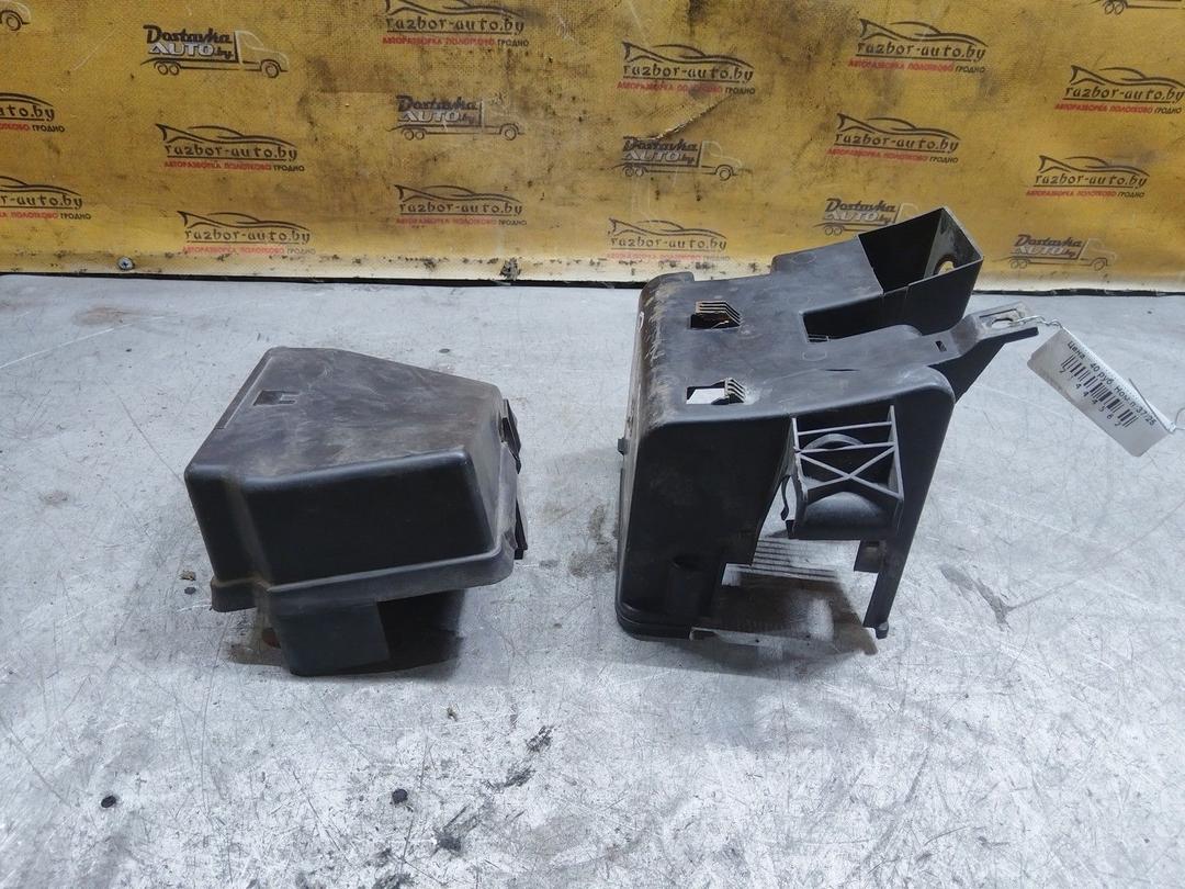 Короб предохранителей 91IA0E Citroen Xsara Picasso - Фото 2