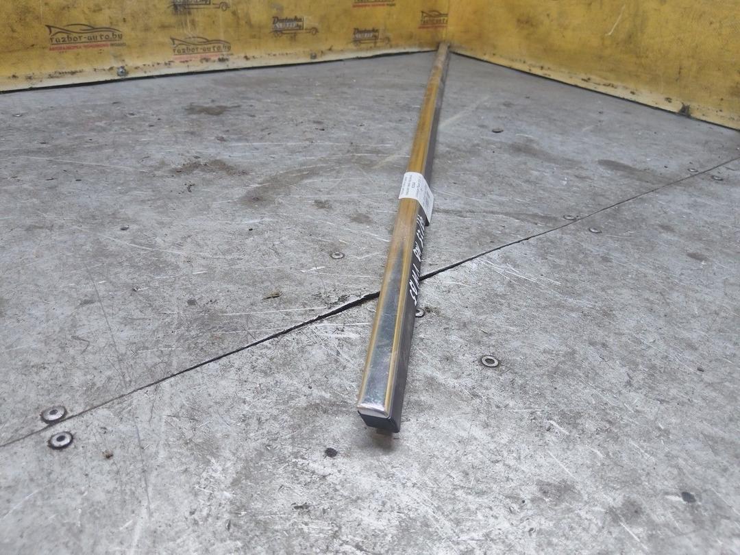 Молдинг стекла двери передней левой наружный 6D2Q46 Volkswagen Passat купить в магазине запчастей бу